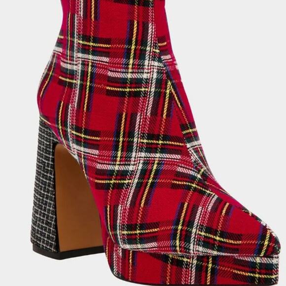 BETSEY JOHNSON WOMEN'S PLATFORM HEEL BOOTS RAYLAN WITH RHINESTONES RED PLAID 10M - Picture 2 of 9